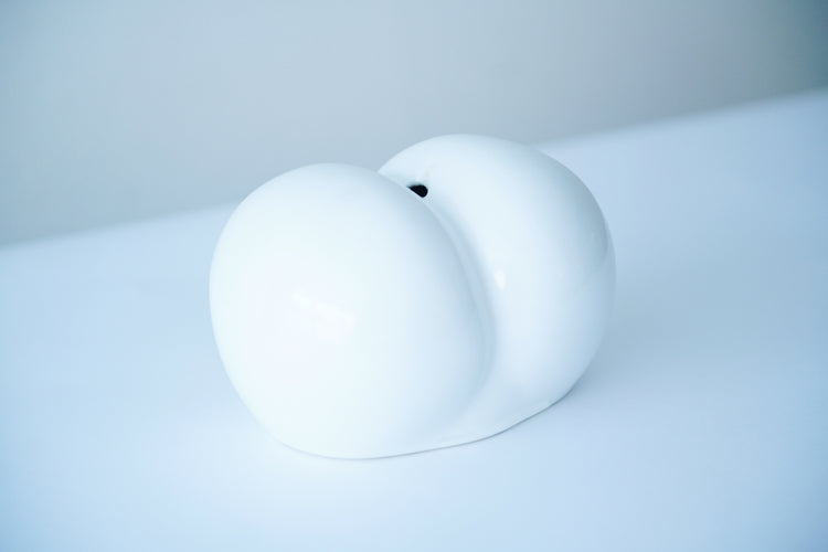 OSHIRI FLOWER VASE