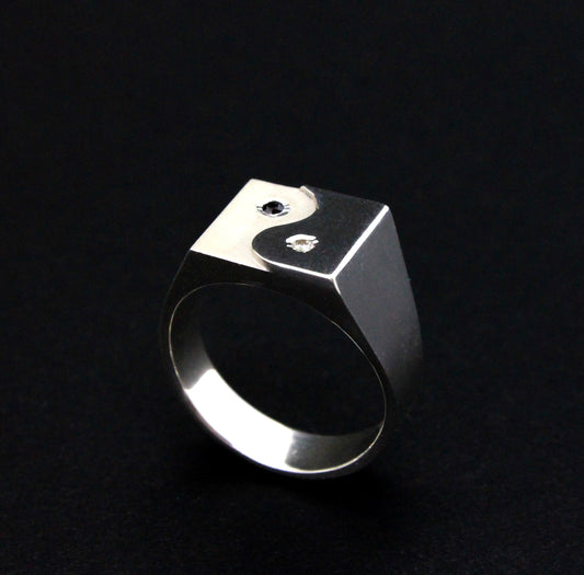 YIN YANG DIAMOND RING S